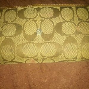 Coach Wallet (large)
